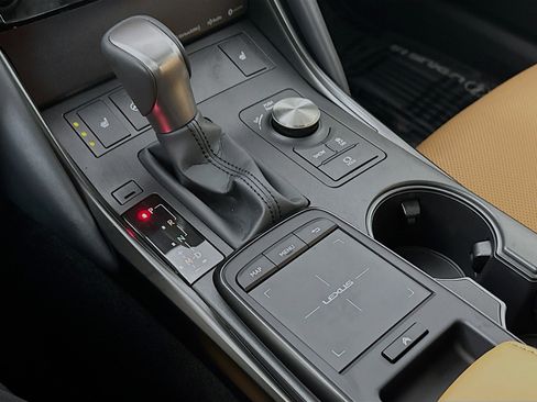 New 2025 Lexus IS 350 F Sport w/ Navigation Package image 17