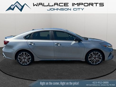 Used 2022 Kia Forte GT FWD image 6