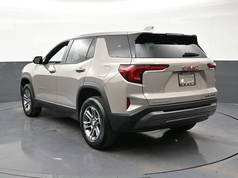 Used 2026 GMC Terrain Elevation FWD image 3
