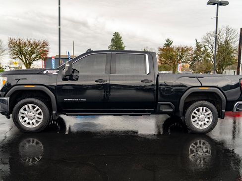 Used 2023 GMC Sierra 3500 SLE w/ SLE Value Package image 12