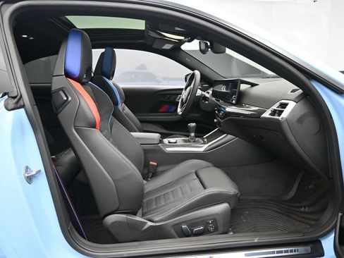 Used 2026 BMW M2 w/ Lighting Package RWD image 30