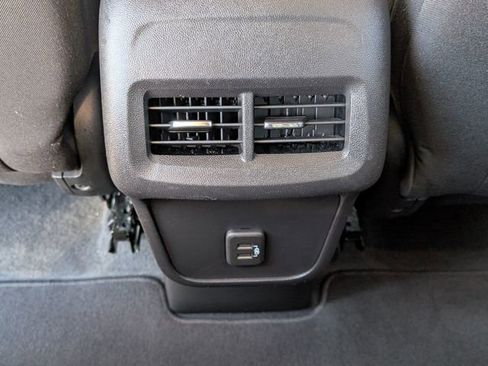 Used 2024 Chevrolet Equinox LS w/ LS Convenience Package image 12