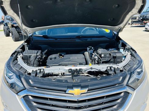 Used 2020 Chevrolet Equinox LT image 38