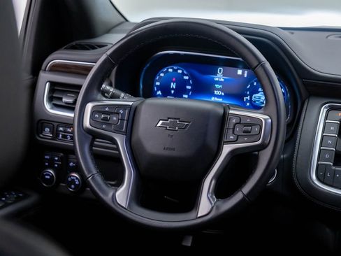 Used 2022 Chevrolet Tahoe Z71 image 10