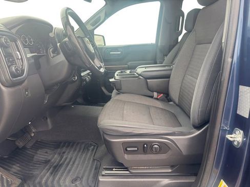 Used 2019 Chevrolet Silverado 1500 LT w/ Texas Edition image 9