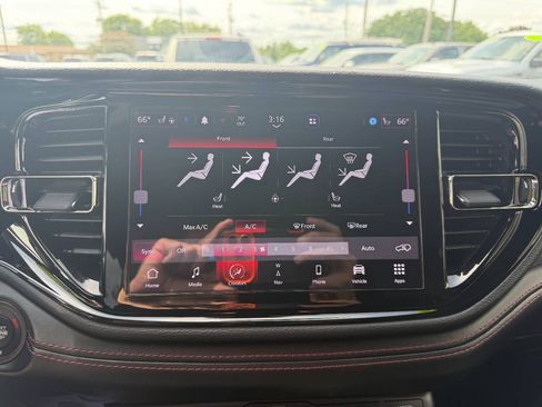 Used 2021 Dodge Durango R/T AWD/4WD image 12