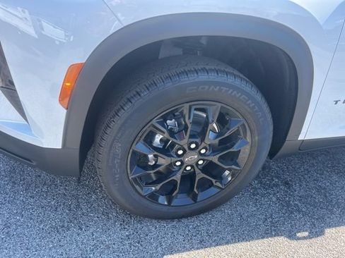 New 2026 Chevrolet Traverse LT w/ Midnight/Sport Edition FWD image 10
