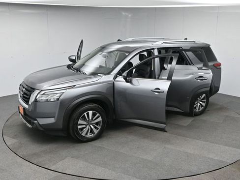 Used 2022 Nissan Pathfinder SL image 53