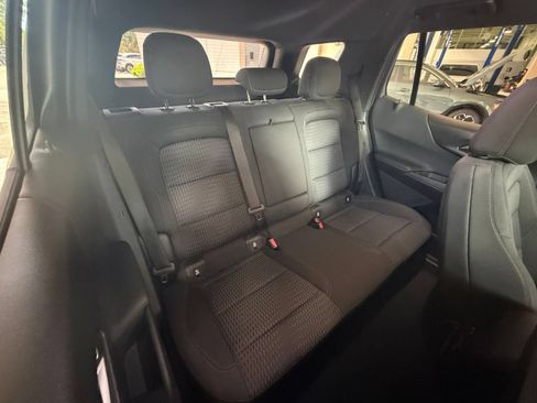 Used 2025 Chevrolet Equinox LT FWD image 33