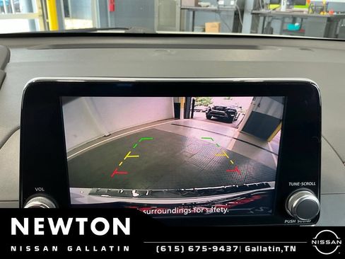 Used 2022 Nissan Altima 2.5 SR FWD image 7