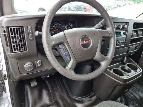 Used 2024 GMC Savana 2500 w/ Driver Convenience Package RWD image 15