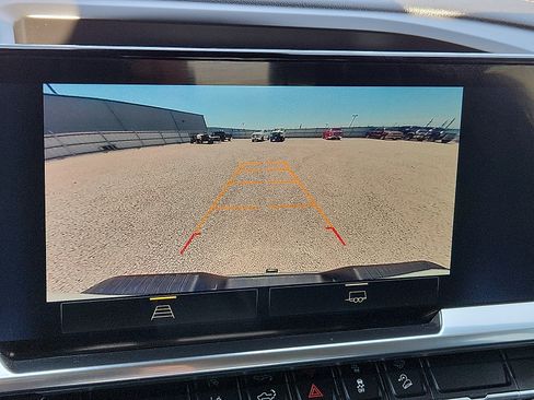 Used 2025 Chevrolet Silverado 2500 LT AWD/4WD image 15