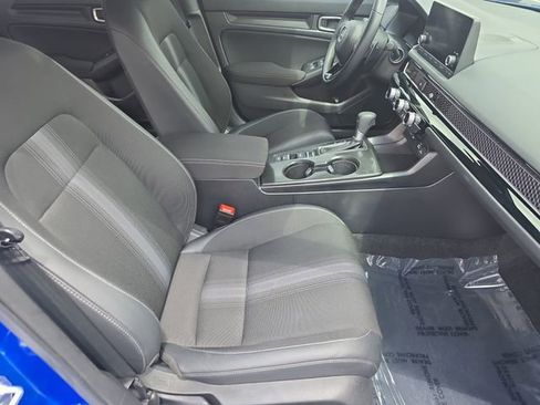 Used 2024 Honda Civic Sport image 10