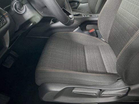 Certified 2025 Honda HR-V Sport image 32