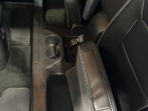 Used 2015 Chevrolet Colorado Z71 AWD/4WD image 32