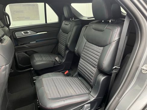 New 2026 Ford Explorer ST-Line w/ ST-Line Street Pack AWD/4WD image 30