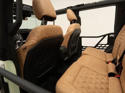 Used 2025 Ford Bronco Badlands AWD/4WD image 35