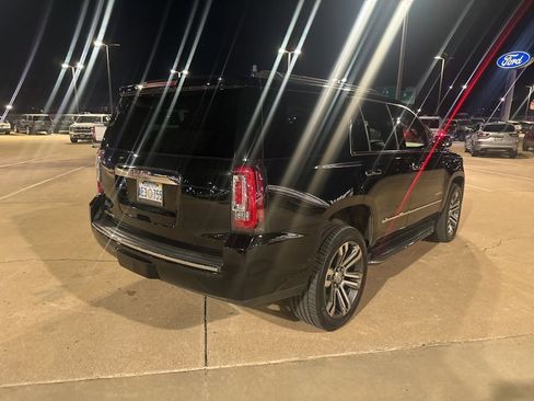 Used 2017 GMC Yukon Denali w/ Open Road Package image 11