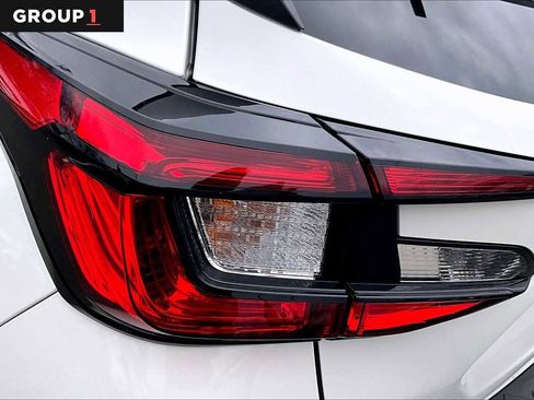 Used 2024 Subaru Crosstrek 2.0i Premium image 29