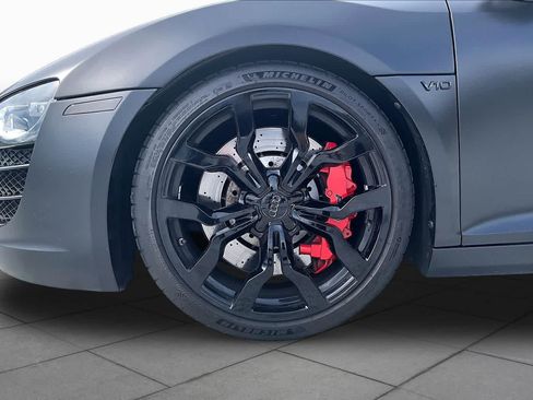 Used 2011 Audi R8 V10 AWD/4WD image 10