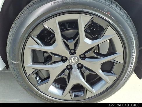 New 2026 Lexus TX 500h image 5