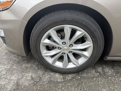 Used 2024 Chevrolet Malibu LT FWD image 10