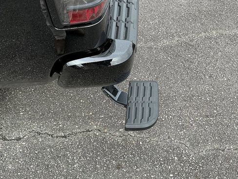 New 2026 Nissan Frontier SV image 24