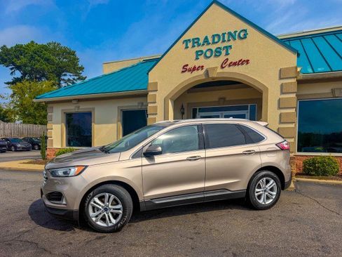Used 2020 Ford Edge SEL w/ Convenience Package FWD image 3