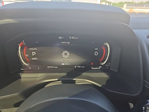 Used 2024 Nissan Rogue Platinum AWD/4WD image 17