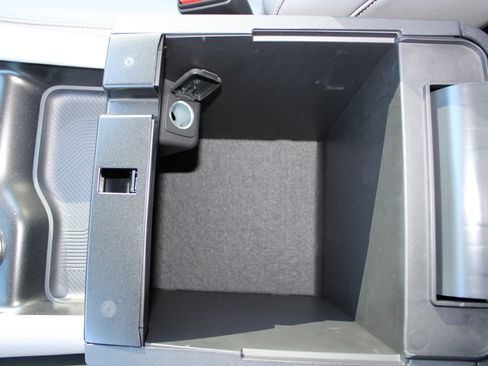 New 2026 Ford Explorer Active w/ Active Comfort Package image 21