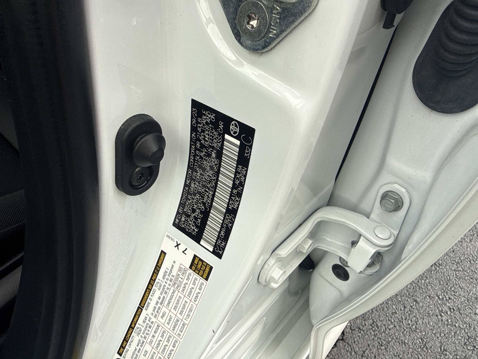 Used 2024 Toyota Corolla LE FWD image 18