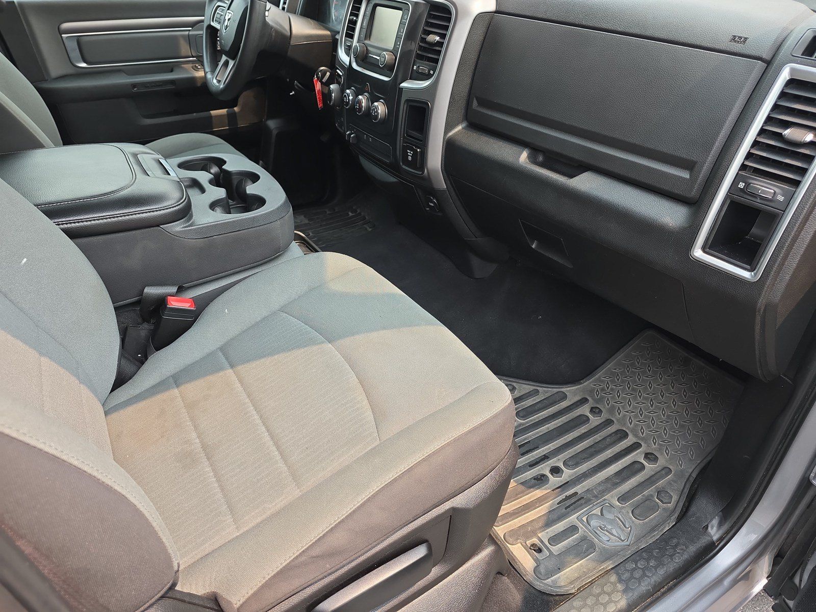 Used 2022 RAM 1500 Classic SLT w/ Protection Group AWD/4WD image 12