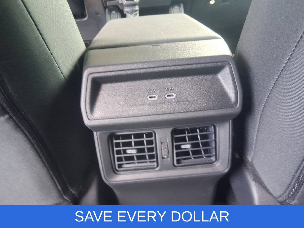 Used 2026 Toyota RAV4 SE FWD image 17