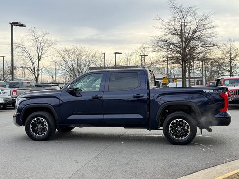 Used 2025 Toyota Tundra SR5 image 11