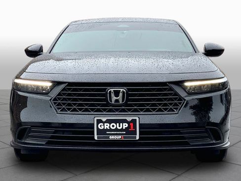 Used 2025 Honda Accord Sport image 4