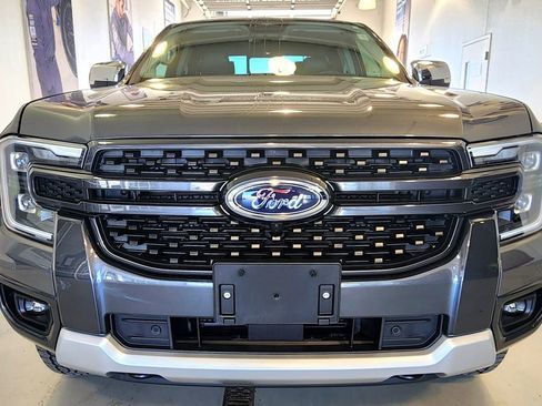 Used 2024 Ford Ranger Lariat w/ Trailer Tow Package AWD/4WD image 3
