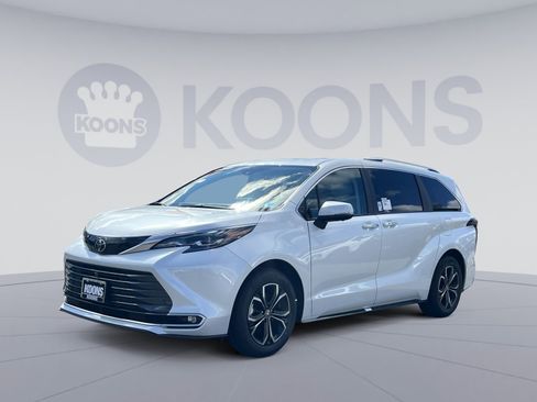 New 2026 Toyota Sienna Platinum image 1