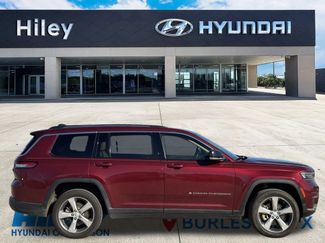 Used 2021 Jeep Grand Cherokee L Limited w/ Trailer Tow Package video 3