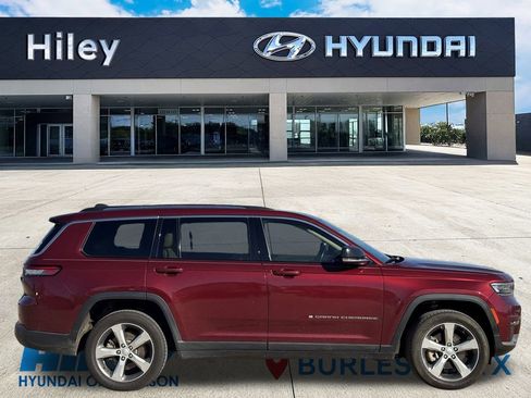 Used 2021 Jeep Grand Cherokee L Limited w/ Trailer Tow Package image 3