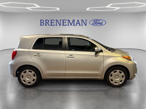 Used 2014 Scion xD FWD image 4