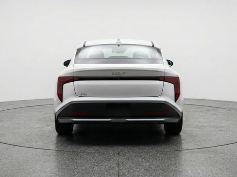 Used 2025 Kia K4 LXS FWD image 7