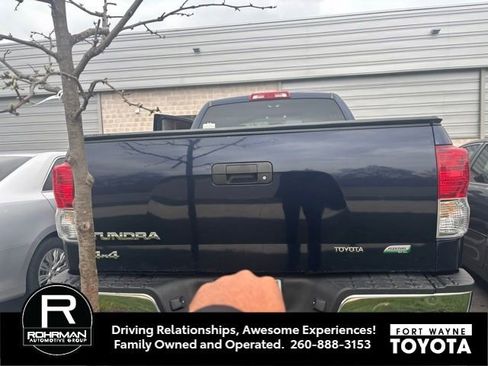 Used 2010 Toyota Tundra 4x4 Double Cab image 4