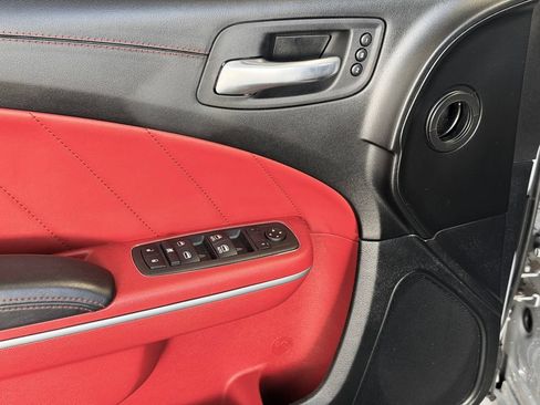 Used 2022 Dodge Charger Scat Pack RWD image 21