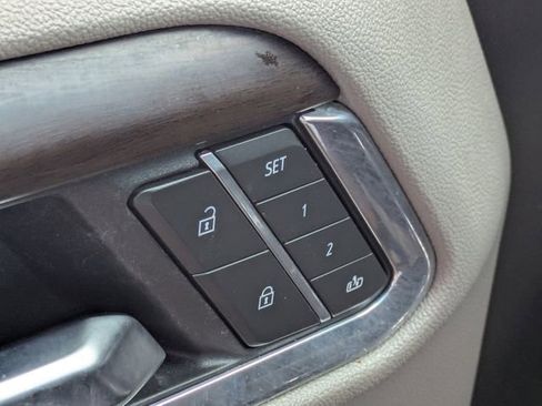 Used 2025 GMC Sierra 1500 SLT RWD image 26