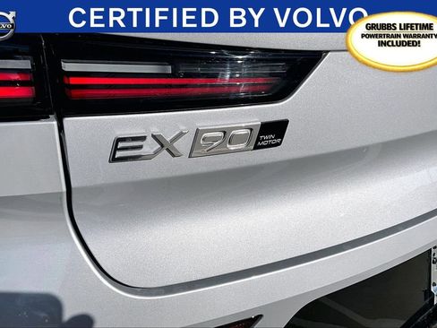 Certified 2025 Volvo EX90 Ultra image 42