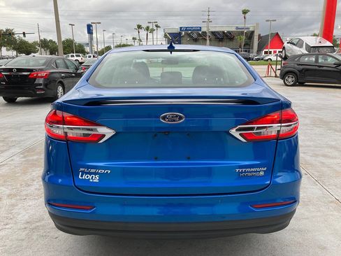 Used 2019 Ford Fusion Titanium image 5