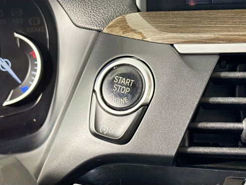 Used 2019 BMW X3 sDrive30i w/ Convenience Package image 17