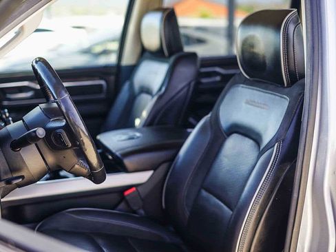 Used 2020 RAM 1500 Laramie image 21