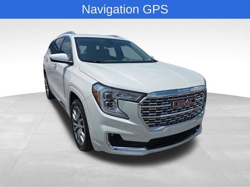 Used 2023 GMC Terrain Denali AWD/4WD image 8