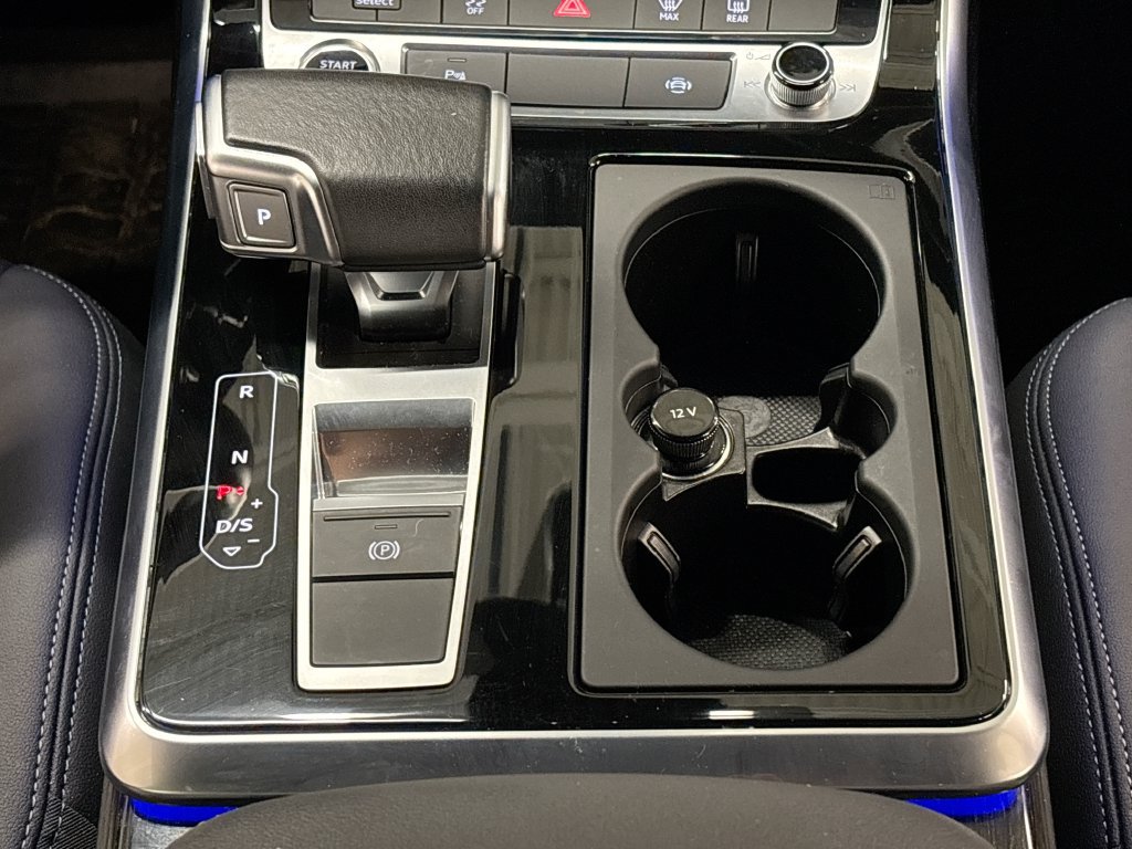 Used 2025 Audi Q8 Premium Plus w/ Premium Plus Package AWD/4WD image 13